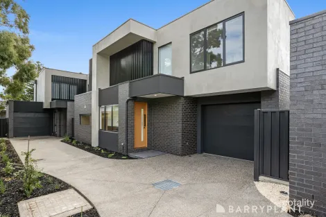 Property photo of 14 First Avenue Rosebud VIC 3939