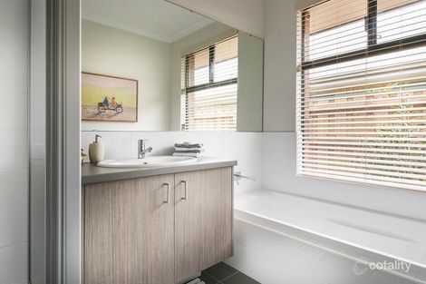 Property photo of L/50 Currawong Way Australind WA 6233