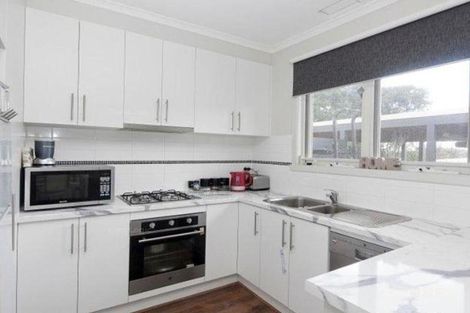 Property photo of 1/56 Charles Avenue Hallam VIC 3803