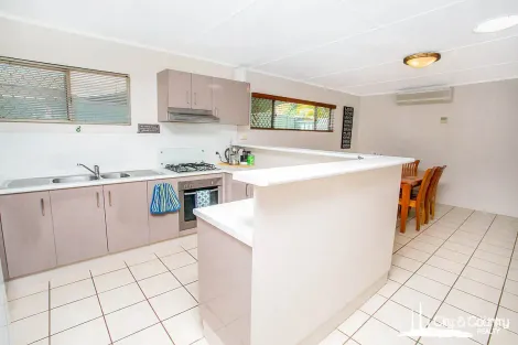 Property photo of 22 Corella Road Townview QLD 4825