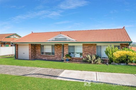 Property photo of 12 Baurea Close Edgeworth NSW 2285