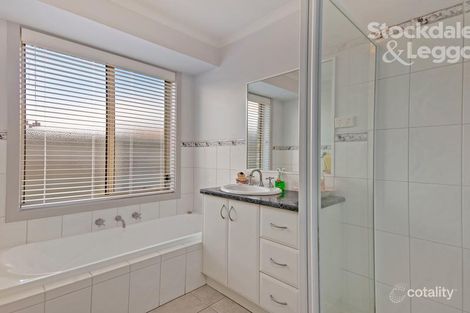 Property photo of 2 Monique Court Morwell VIC 3840