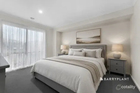 Property photo of 44 Copper Beech Road Beaconsfield VIC 3807