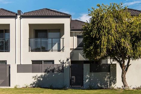 Property photo of 4/130 Arlunya Avenue Cloverdale WA 6105