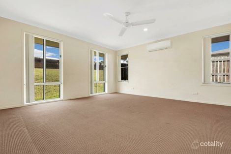 Property photo of 36 Dartmouth Close Clinton QLD 4680