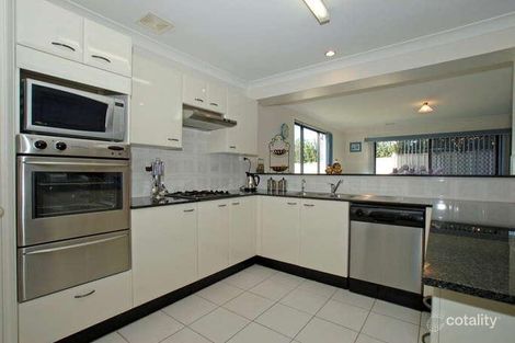 Property photo of 4 The Valley Way Lisarow NSW 2250