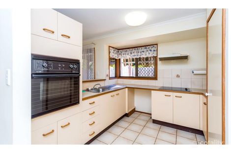 Property photo of 23/35 St Kevins Avenue Benowa QLD 4217