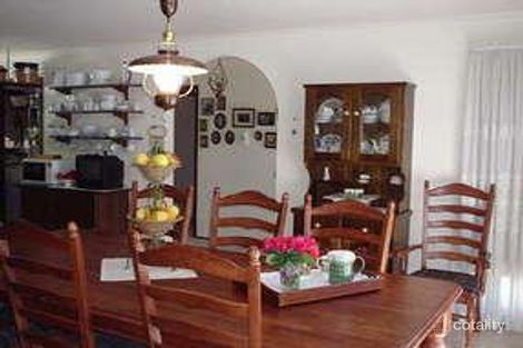 Property photo of 48 Streeton Circuit Mill Park VIC 3082