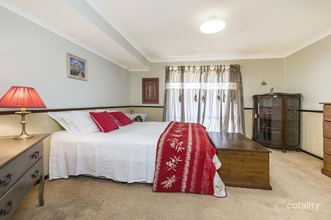 Property photo of 1 Meloway Drive Maida Vale WA 6057