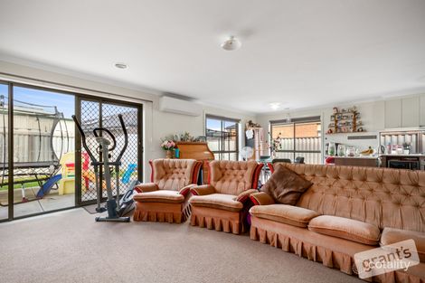 Property photo of 86 Henry Road Pakenham VIC 3810