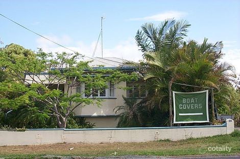 28 Dayman St, Urangan, QLD 4655