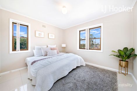 Property photo of 127 Hill Road Lurnea NSW 2170
