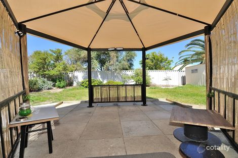 Property photo of 14 Cadiz Place Warnbro WA 6169