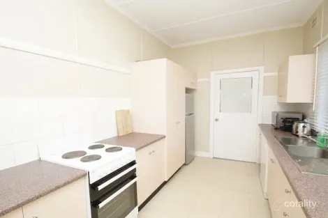 Property photo of 37 Marsh Street Armidale NSW 2350