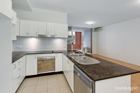 Property photo of 2/15-23 Orara Street Waitara NSW 2077