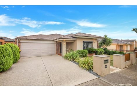 9 SKEIN ST, POINT COOK, VIC 3030