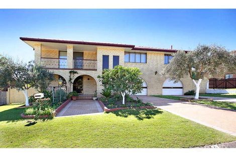 6 Firthshire St, Mansfield, QLD 4122