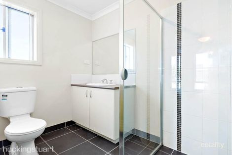 Property photo of 27 Gallery Avenue Harkness VIC 3337