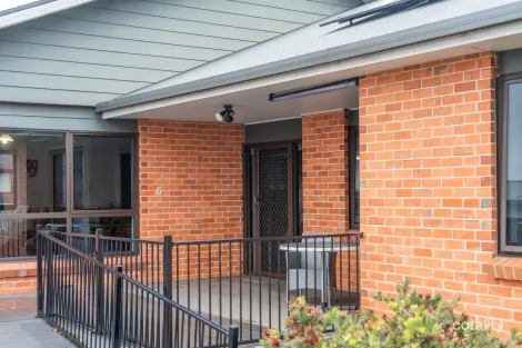 Property photo of 6 Nyora Court Miandetta TAS 7310