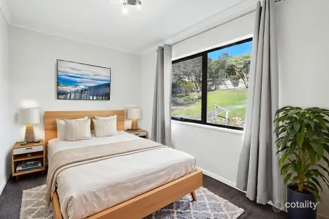 Property photo of 8 Alkoo Circle Chigwell TAS 7011