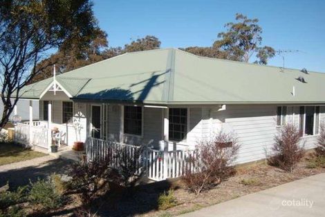 32 Farnells Rd, Katoomba, NSW 2780