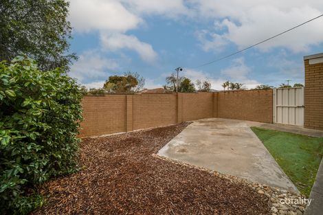 2/25 James St, Strathdale, VIC 3550