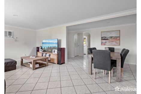 Property photo of 1/2 Oak Place Muswellbrook NSW 2333