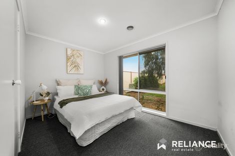 Property photo of 35 Alsace Avenue Hoppers Crossing VIC 3029