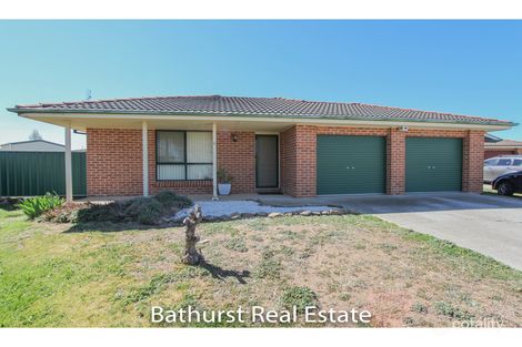 Property photo of 11 Horan Close Kelso NSW 2795