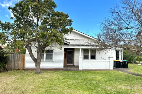 105 Mill St, Mortlake, VIC 3272