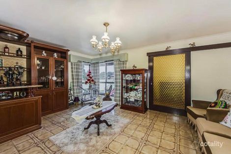 Property photo of 23 Grantham Parade St Albans VIC 3021