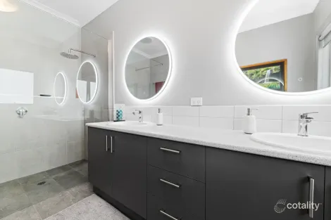 Property photo of 18 Routledge Street Heathcote VIC 3523