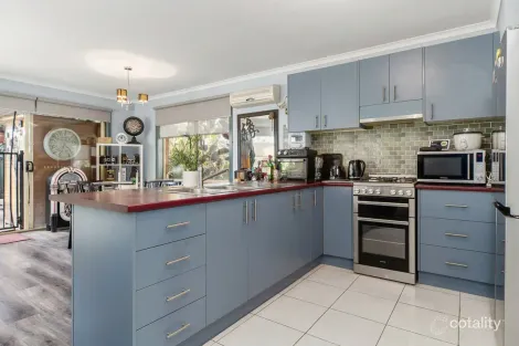 Property photo of 1/29 Chardonnay Drive Skye VIC 3977