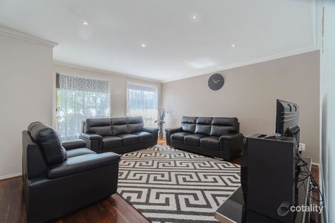 Property photo of 21 Rubus Court Meadow Heights VIC 3048