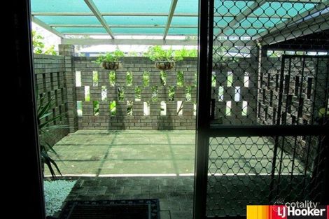 Property photo of 43 Bucas Drive Bucasia QLD 4750