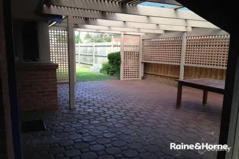 Property photo of 18 Berkeley Court Seabrook VIC 3028