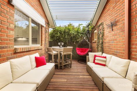 Property photo of 1/2 Brush Grove Glen Waverley VIC 3150