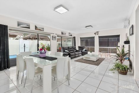 Property photo of 1/26 Andersson Court Highfields QLD 4352