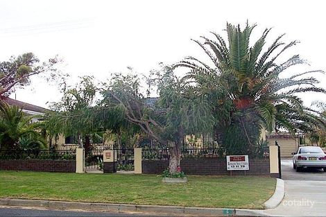 4 Collinson St, Beaconsfield, WA 6162