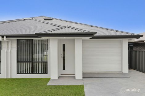 Property photo of 46A Voyager Street Wadalba NSW 2259