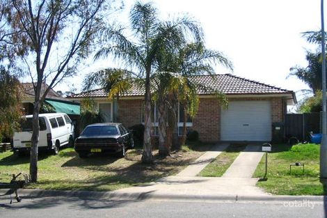 82 Falcon Cct, Green Valley, NSW 2168