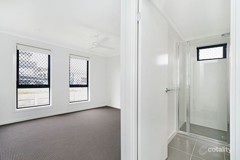 Property photo of 7 Armour Drive Cameron Park NSW 2285