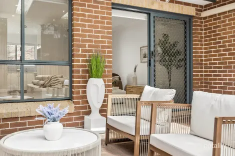 Property photo of 2/42 Flora Street Roselands NSW 2196