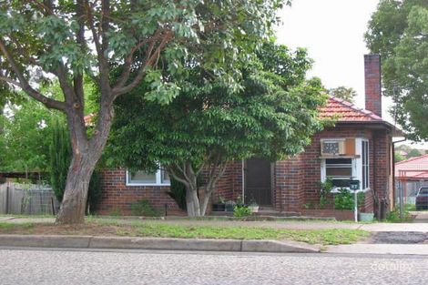 27 Bridge Rd, Westmead, NSW 2145