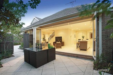 Property photo of 2/8 Clyde Street Glen Iris VIC 3146
