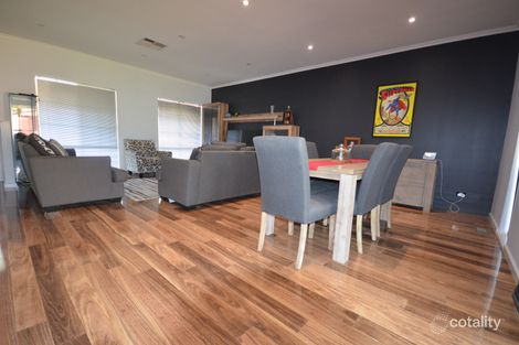 Property photo of 31 Queen Street Kangaroo Flat VIC 3555