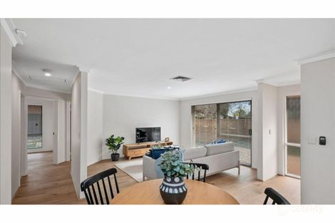 Property photo of 1/8 Cargill Street Victoria Park WA 6100