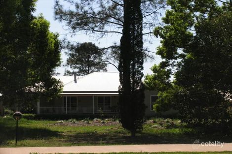 44 Highfields Rd, Highfields, QLD 4352