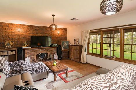 Property photo of 19 Albion Drive Strathalbyn SA 5255