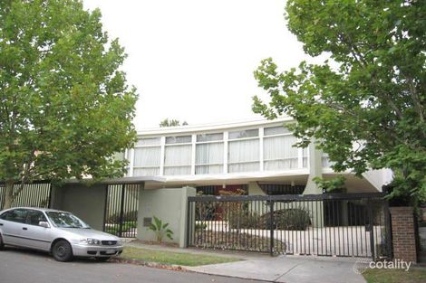 23 Linlithgow Rd, Toorak, VIC 3142